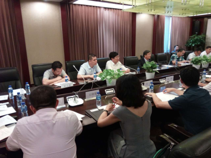  長(zhǎng)春市深化智慧城市、醫(yī)養(yǎng)結(jié)合色小鎮(zhèn)、觀光城鎮(zhèn)開發(fā)等項(xiàng)目合作交流會(huì)現(xiàn)場(chǎng)